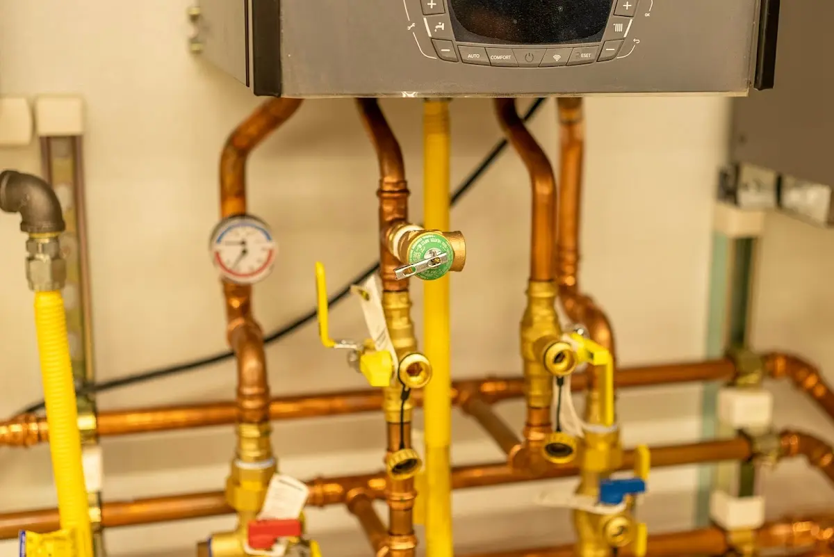 Licensed technician providing Emergency Plumbing for a homeowner in Salem